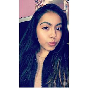 Meet your Posher, Gloriatita